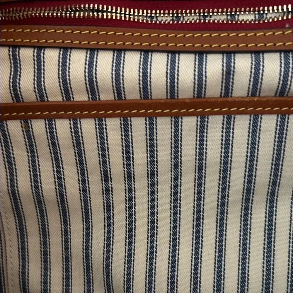 Authentic Dooney and Bourke camel Wayfarer large convertible Tote Bag